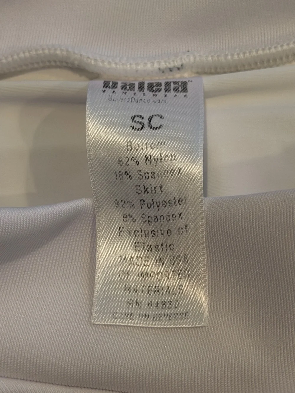 Balera Neoprene White Skater Skirt Size Small Child with attached shorts